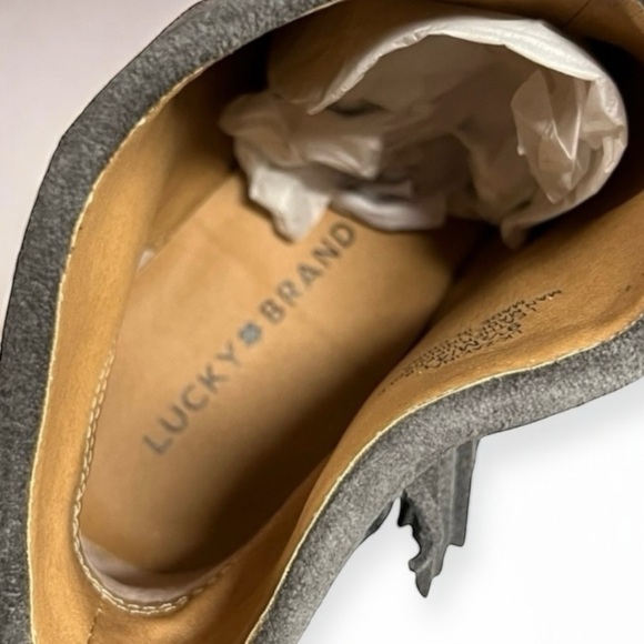 🌻NEW w/box Lucky Brand Zakina Storm Oiled Gray Fringe Detailed Booties Size 9.5 - Picture 8 of 11